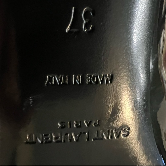 ❤️YSL Authentic Saint Laurent bow patent leather stilettos size 37 = 6 1/2. - Picture 5 of 12